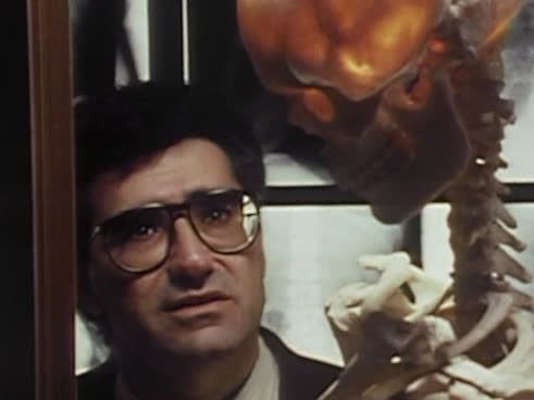 The Ray Bradbury Theater - Skeleton