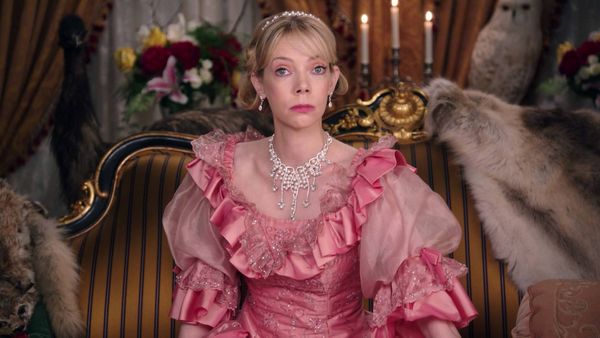 Another Period - Die letzte Ruhestätte
