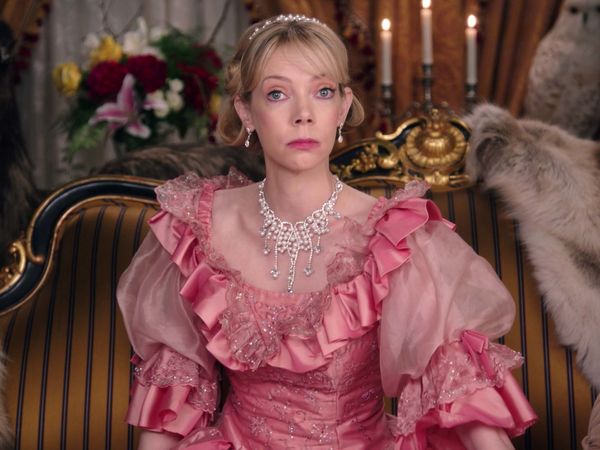 Another Period - Die letzte Ruhestätte