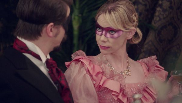 Another Period - Maskenball