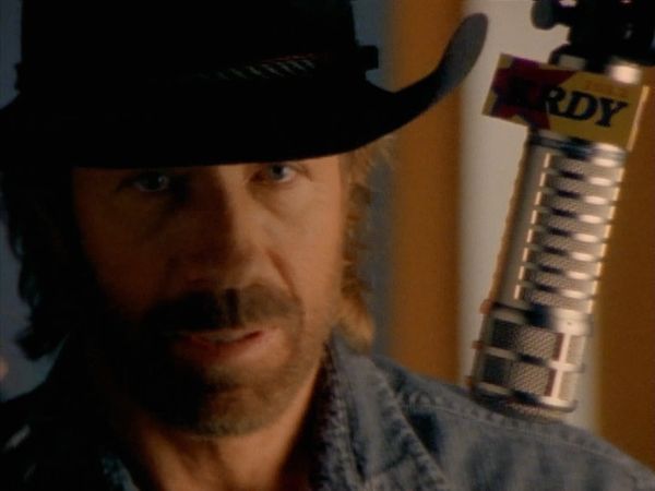 Walker, Texas Ranger - Collision Course