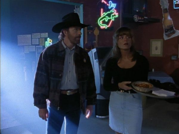 Walker, Texas Ranger - Juggernaut