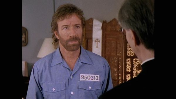 Walker, Texas Ranger - Break In
