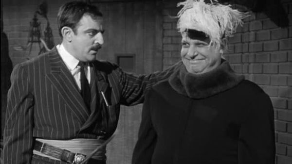 The Addams Family - Crisis In The Addams Family