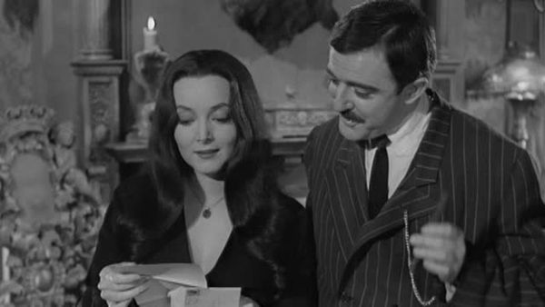The Addams Family - Cousin Itt Visits The Addams Family