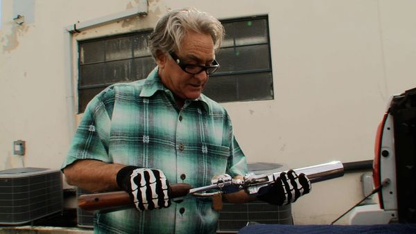 Storage Wars - All Guns To Port