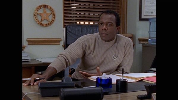 Walker, Texas Ranger - The Neighborhood