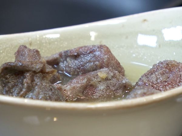 Torres en la cocina - Puré de Raíces, Huevos al Plato