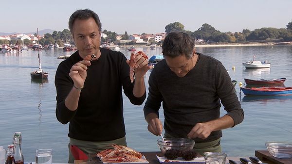 Torres en la cocina - Tartar de Cigalas, Almejas y Mejillones con Cachelos