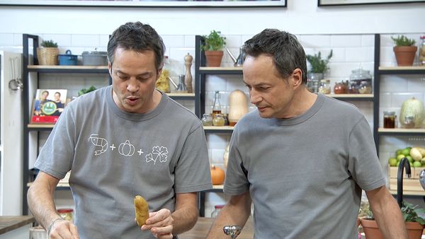 Torres en la cocina - Ensalada de Patata y Cigalitas, Galette de Arándanos