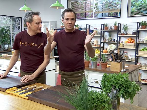 Torres en la cocina - Guiso de Lentejas de Puy y Lagarto Ibérico Con Crema de Cerveza