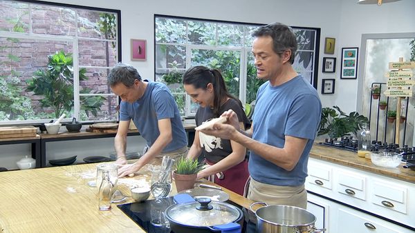 Torres en la cocina - Pollo al Limón Con Ñoquis y Crujientes de Plátano y Chocolate