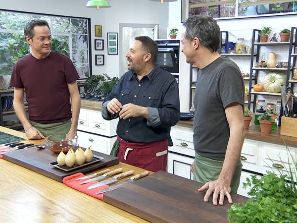 Torres en la cocina - Chuletas de Cerdo en Salsa y Peras a la Sangría