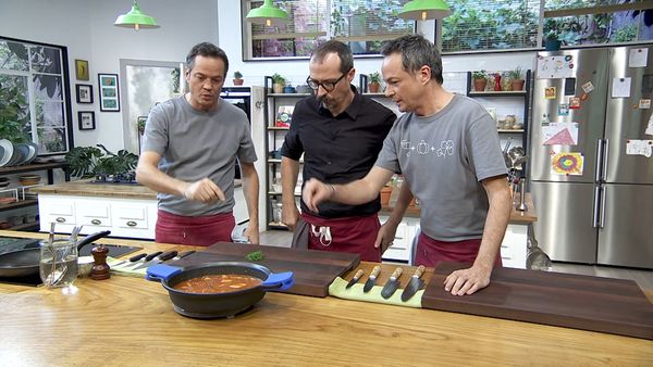 Torres en la cocina - Marmitako de Salmón, Hojaldre Con Crema de Queso