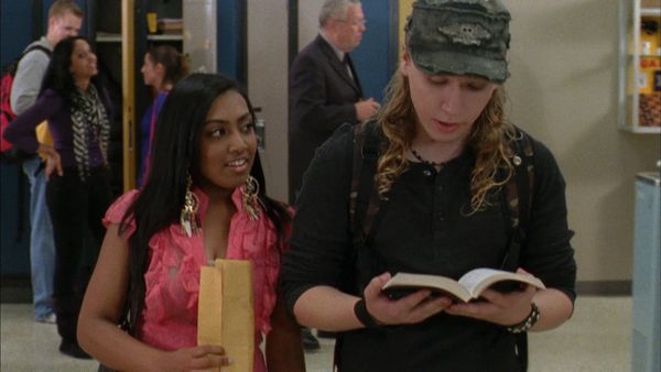 Degrassi: The Next Generation - Shoot To Thrill