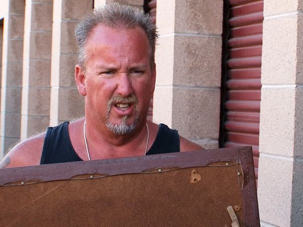 Storage Wars - Tanks for the Memories