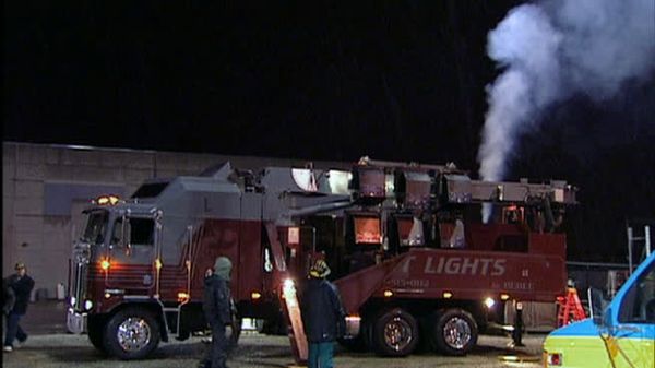 Fear Factor - Power Pole/Pig Buffet/Traverse The Truck