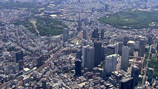 Giant Hubs - Shinjuku Station