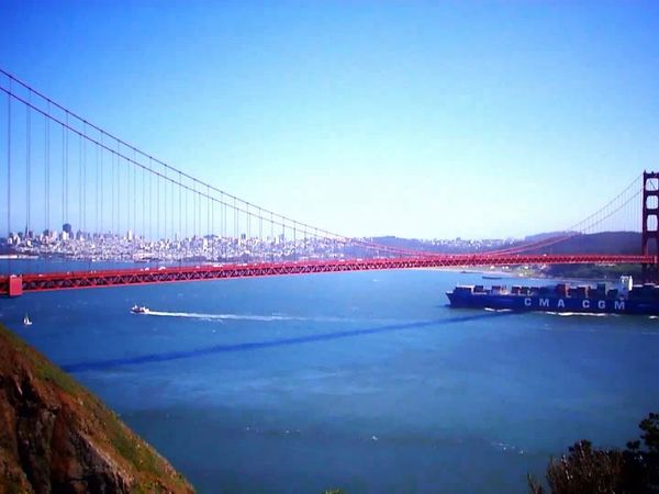 Giant Constructions - Suspension Bridges