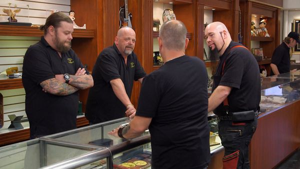 El precio de la historia - Altamente explosivo