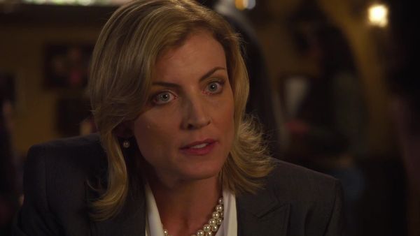 Leverage - The 10 Li'l Grifters Job