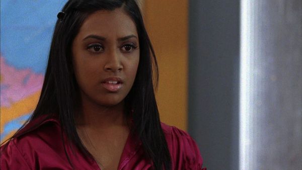 Degrassi: The Next Generation - Causing A Commotion