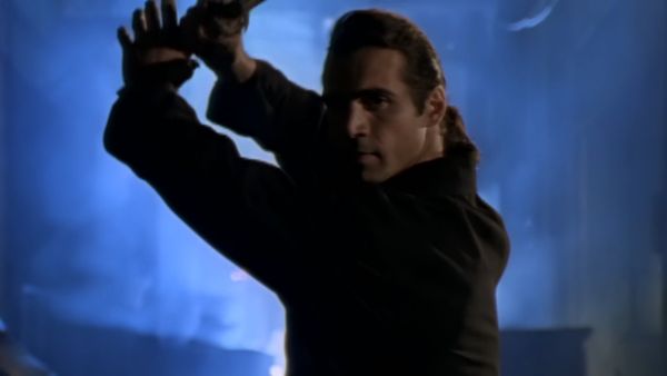 Highlander - Comes a Horseman