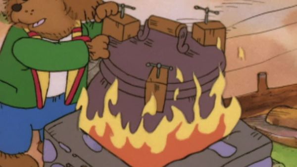 The Busy World of Richard Scarry - Bananas the Magician // The First Horseless Carriage // Princess Hilda