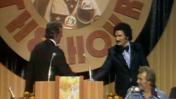 The Dean Martin Celebrity Roasts - Evel Knievel (11/10/1975)