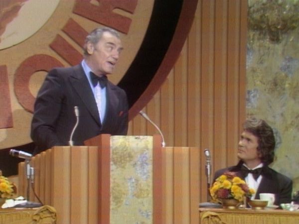 The Dean Martin Celebrity Roasts - Michael Landon (5/16/1975)