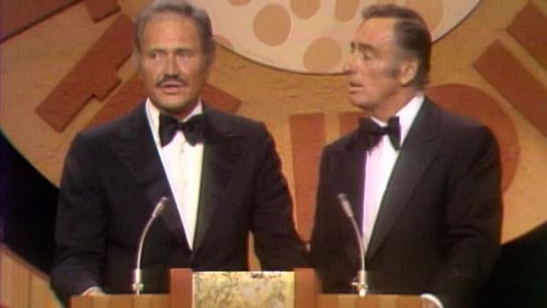 The Dean Martin Celebrity Roasts - Lucille Ball (2/8/1975)