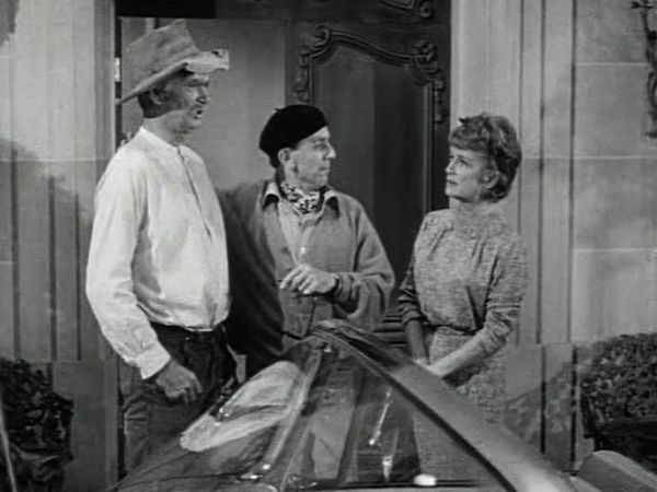 The Beverly Hillbillies - The Clampetts Go Hollywood
