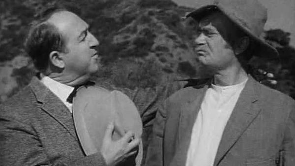 The Beverly Hillbillies - Jed Buys The Freeway