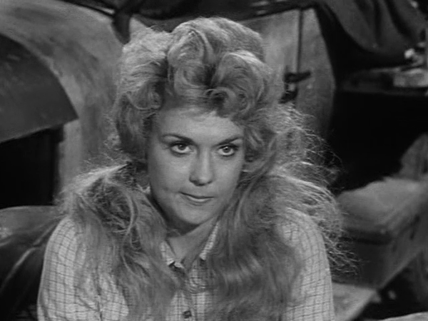 The Beverly Hillbillies - Getting Settled