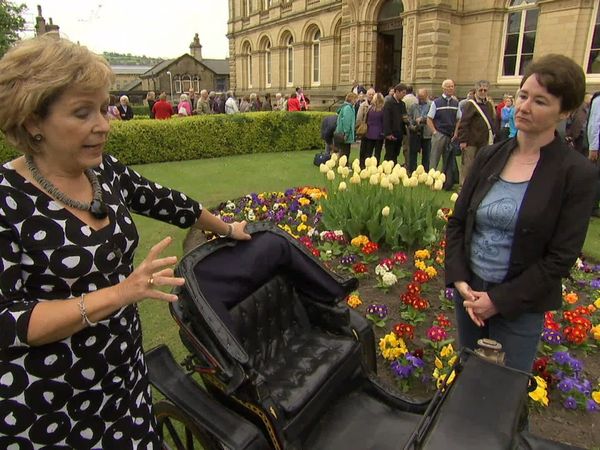 Antiques Roadshow UK - Saltaire 1