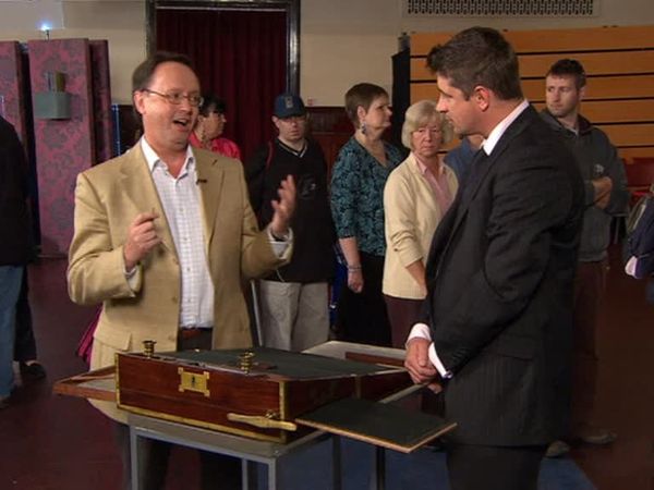 Antiques Roadshow UK - Dundee