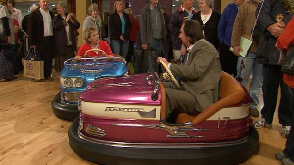 Antiques Roadshow UK - Bridlington 2