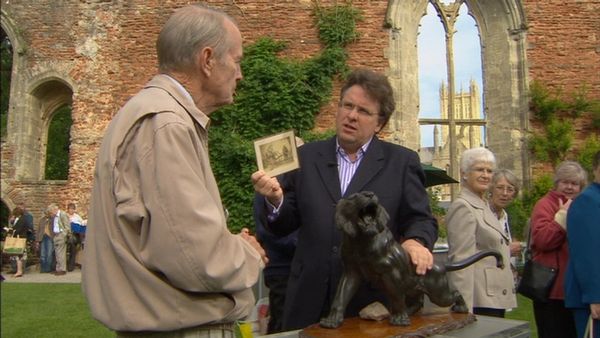 Antiques Roadshow UK - Wells, Somerset 1