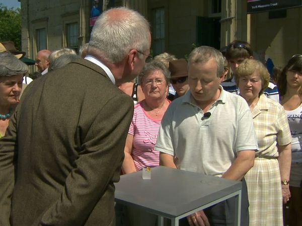 Antiques Roadshow UK - Yorkshire Museum 2