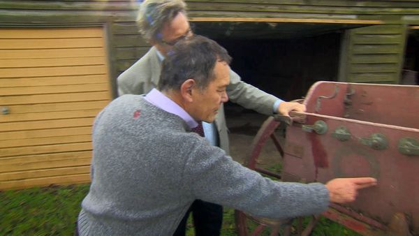 Antiques Roadshow Detectives - Episode 13