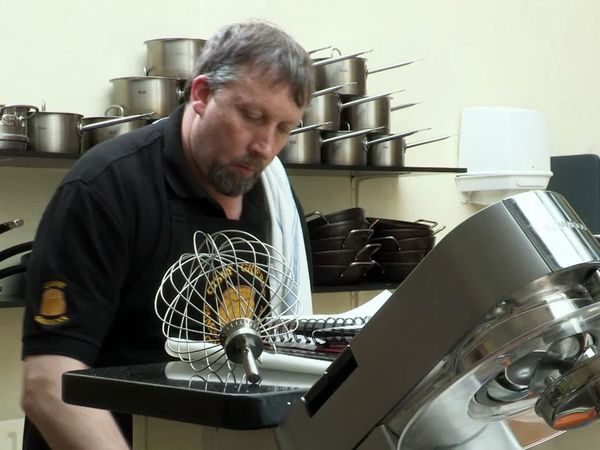 Britain's Best Bakery - Episode 20