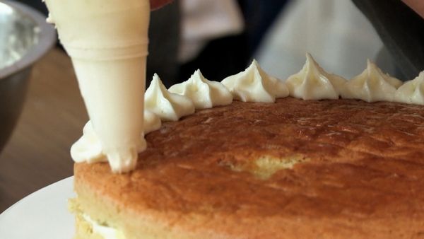 Britain's Best Bakery - Episode 15