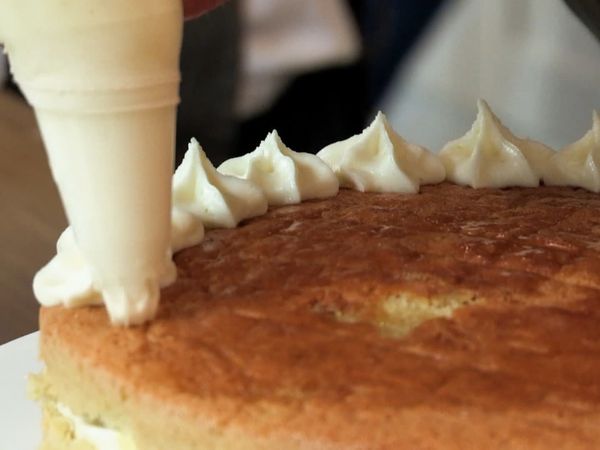 Britain's Best Bakery - Episode 15