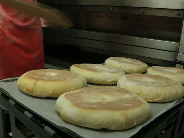 Britain's Best Bakery - Episode 2