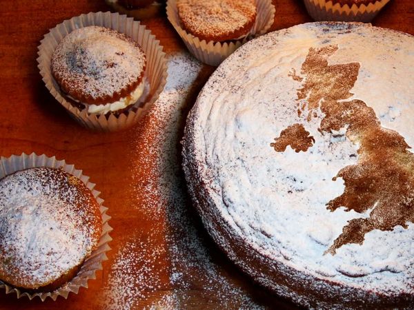 Britain's Best Bakery - Episode 1