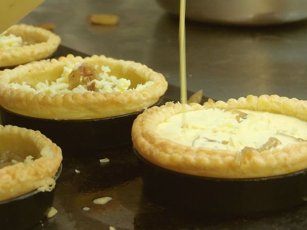 Britain's Best Bakery - Episode 2