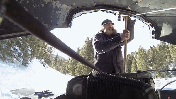 Mountain Men - Man vs. Winter
