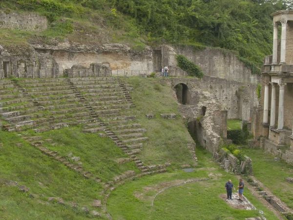 Ocean Treks With Jeff Corwin - Tuscan Adventure