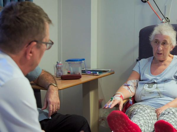 Surgeons: At the Edge of Life - Getting Better