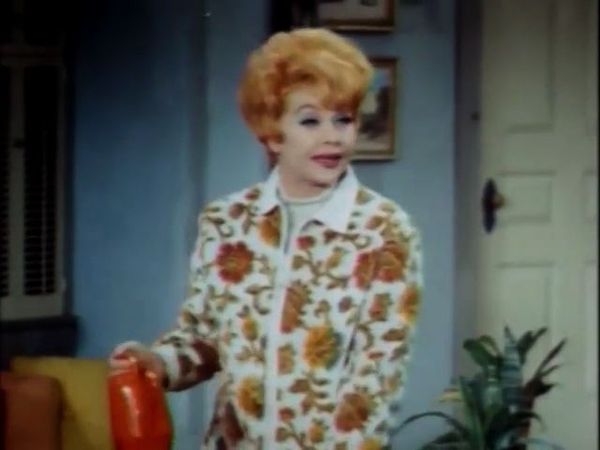 The Lucy Show - Lucy Meets Sheldon Leonard